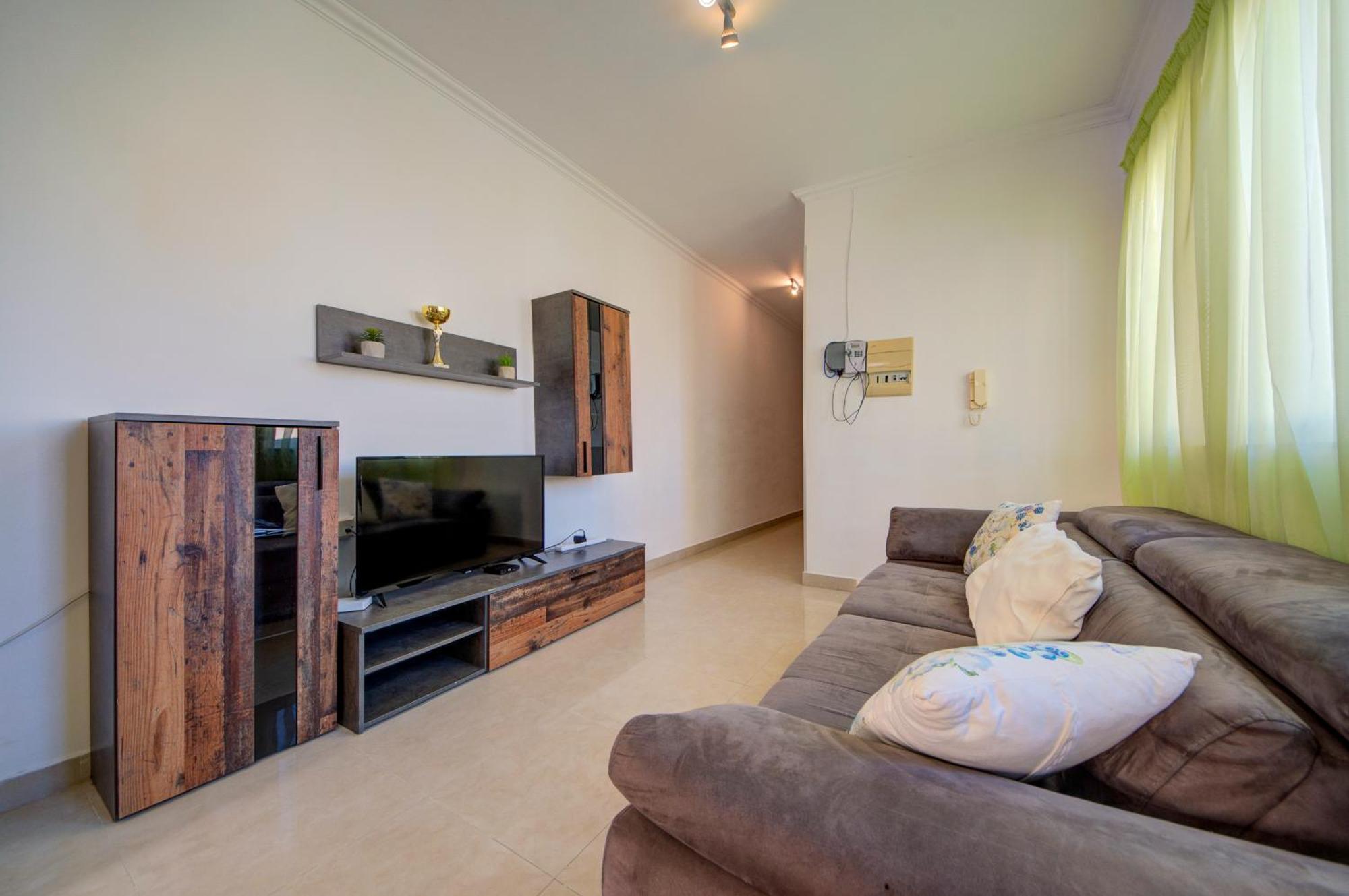 St Julian'S Unique 3-Bedroom Apartments Sleeps 9-10 St. Julian's Exterior foto